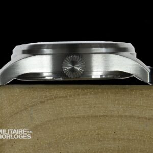 MWC Classic 40mm roestvrij staal Aviator Horloge with Hybrid Movement – Stalen armband